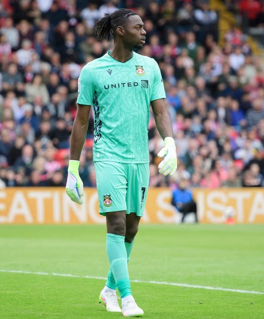 24/25 Goalkeeper Kit