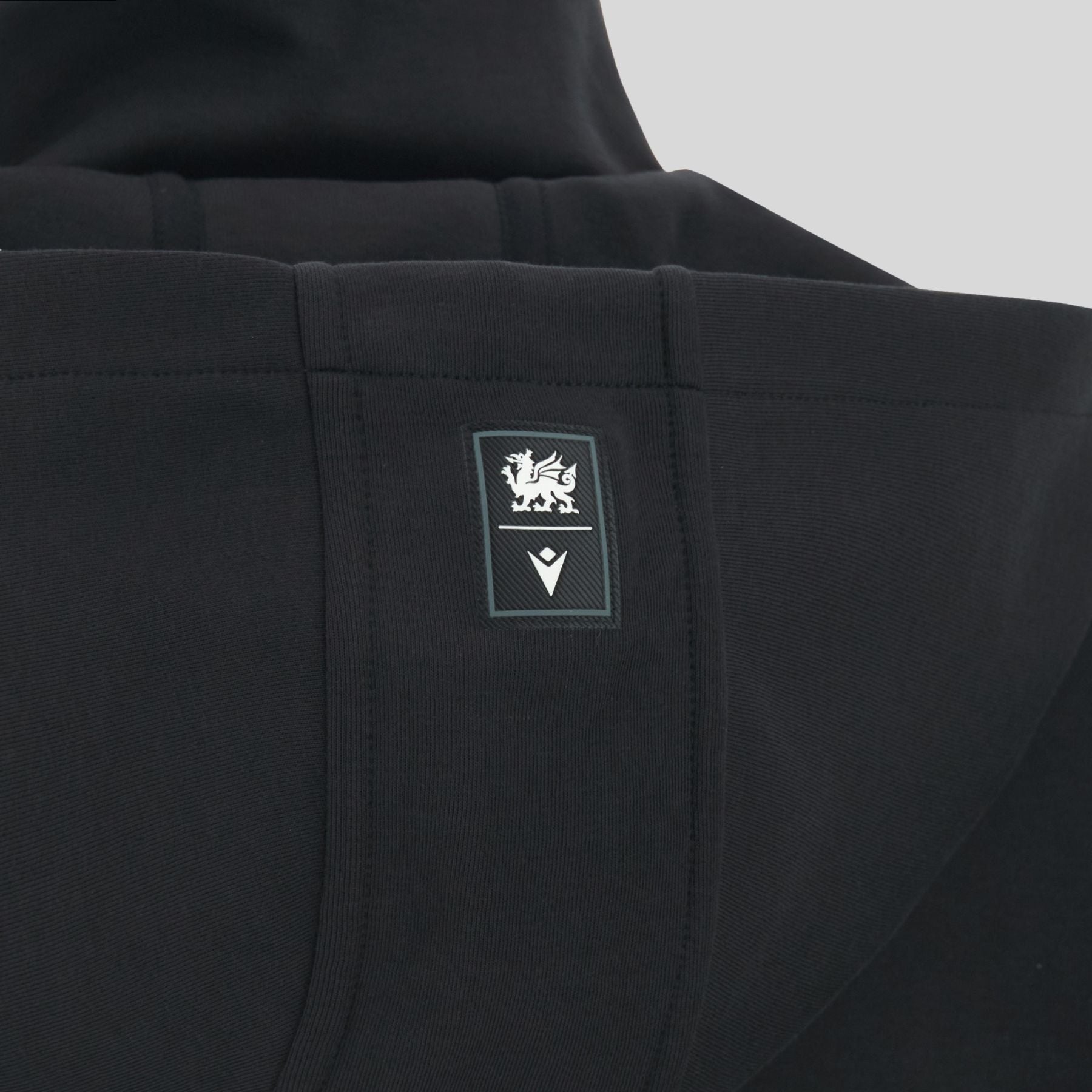 26/27 Women's Travel Full Zip Hoody