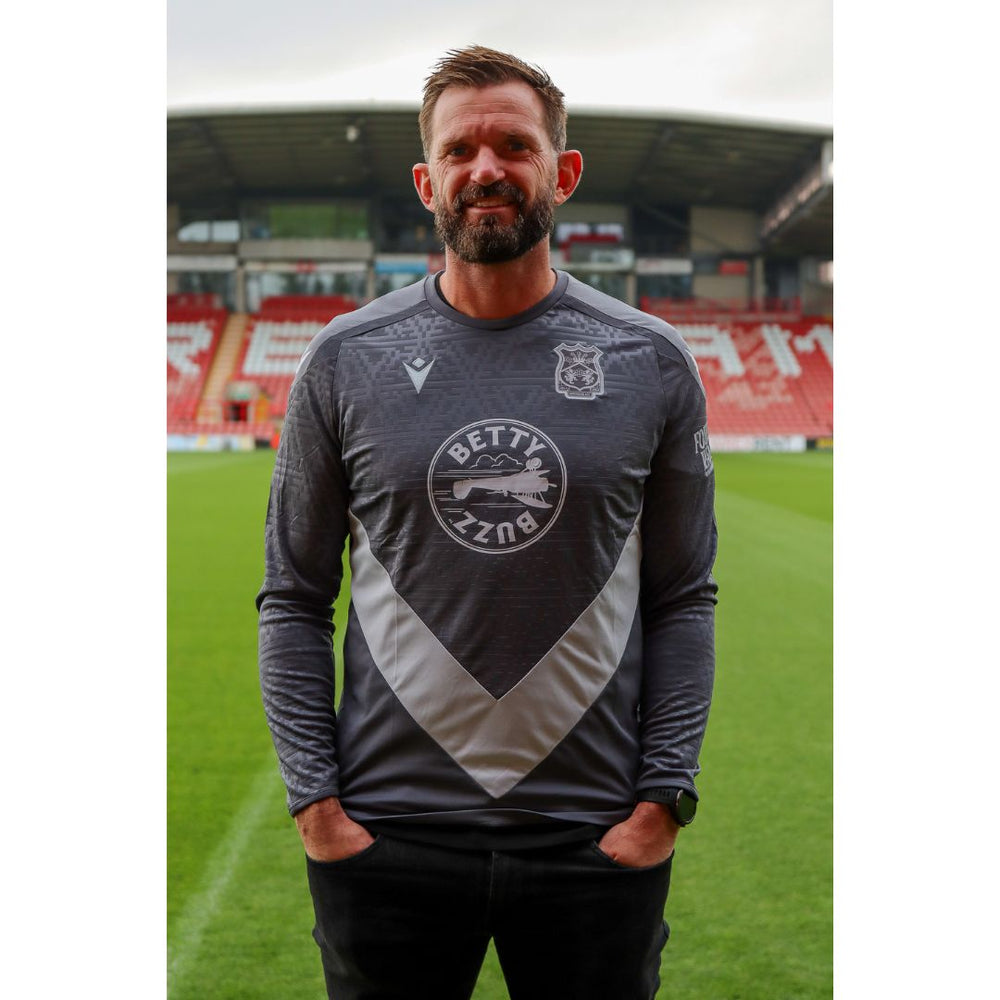 Yamcha Long-Sleeve Training Shirt (Silver)