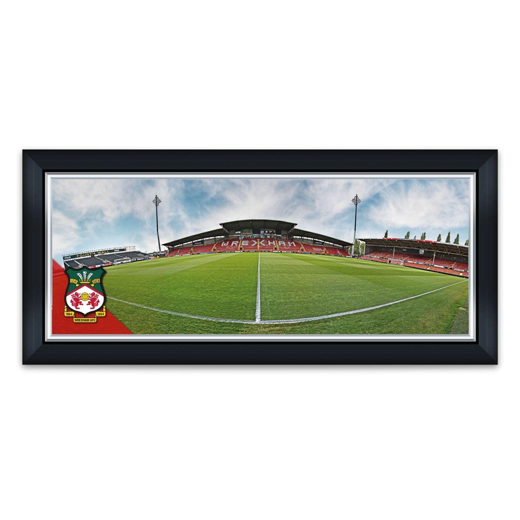 Print Panoramig wedi'i Fframio 30x11.64" - Llinell Ganol Wrecsam