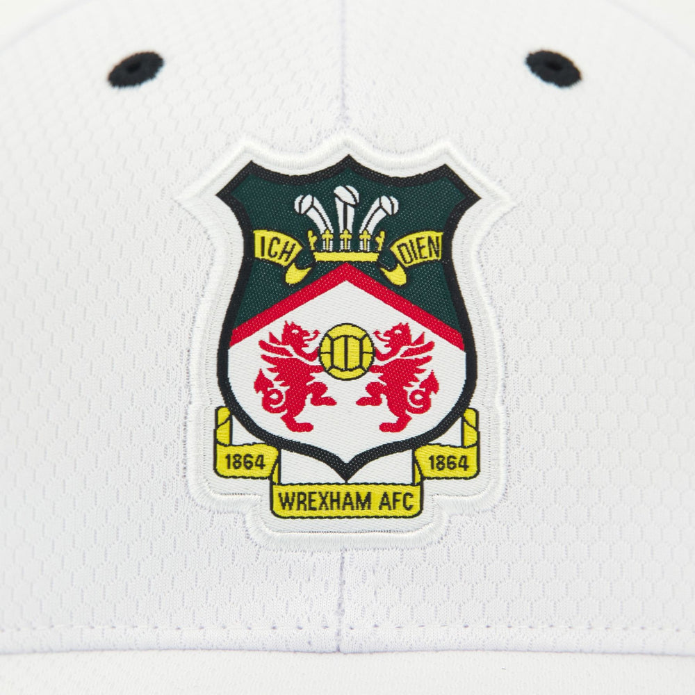26/27 Crest Cap
