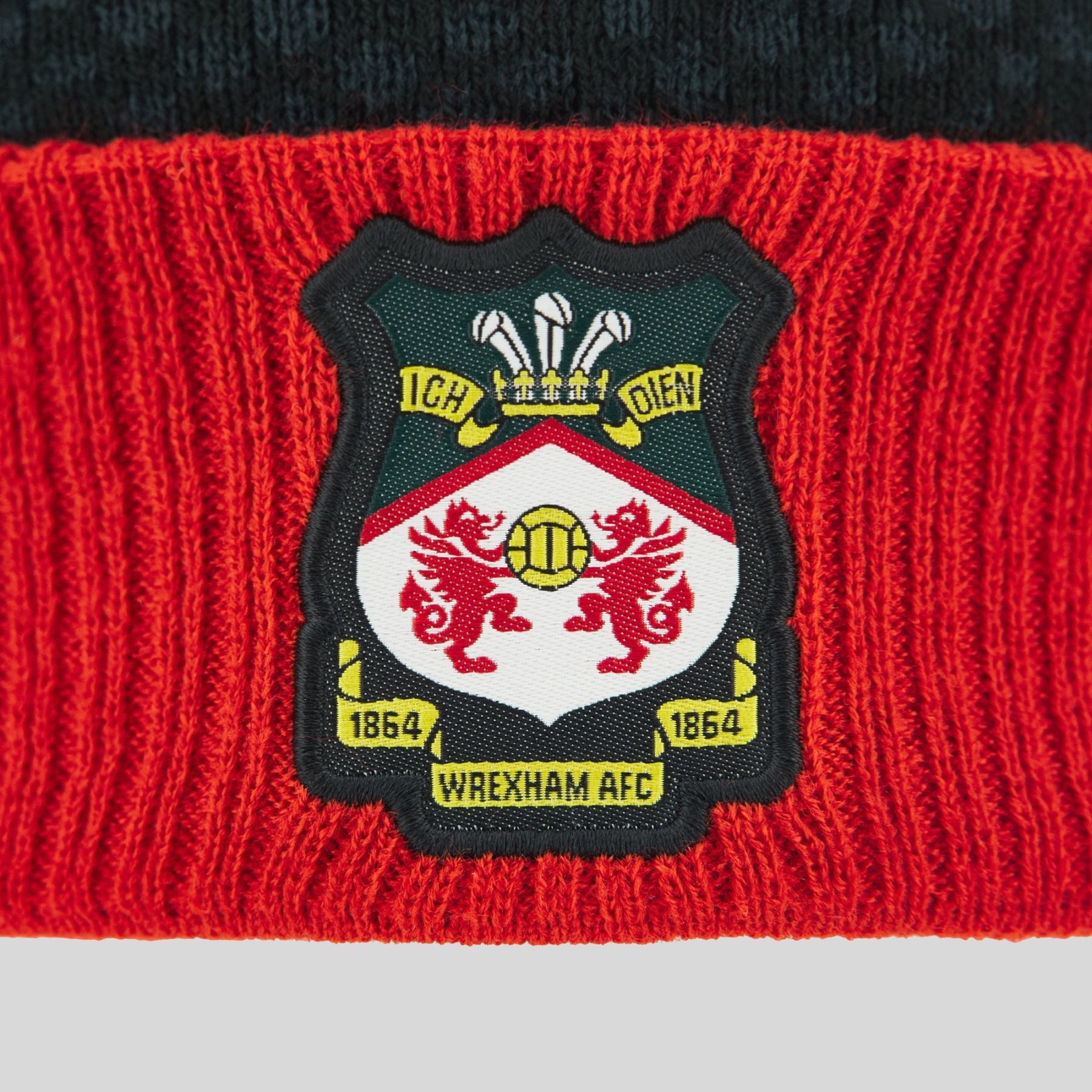 26/27 Bobble Hat - Juniors