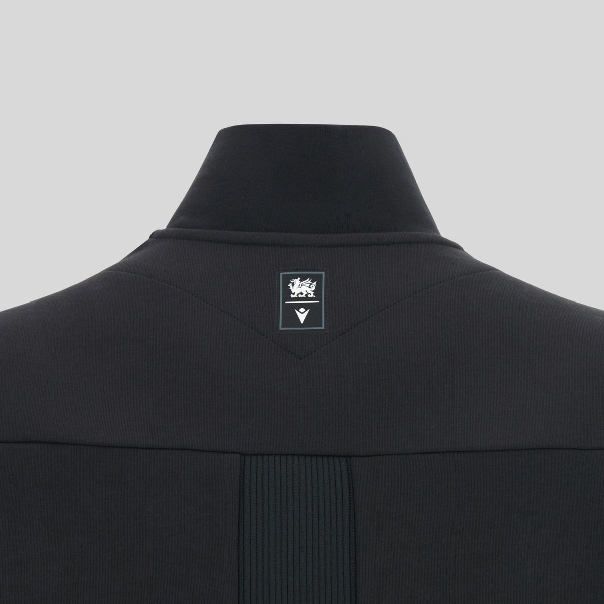 26/27 Elite Logo 1/4 Zip Top